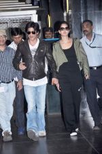 Shahrukh Khan, Katrina Kaif snapped at airport arrival in Mumbai on 27th March 2012 (2).jpg